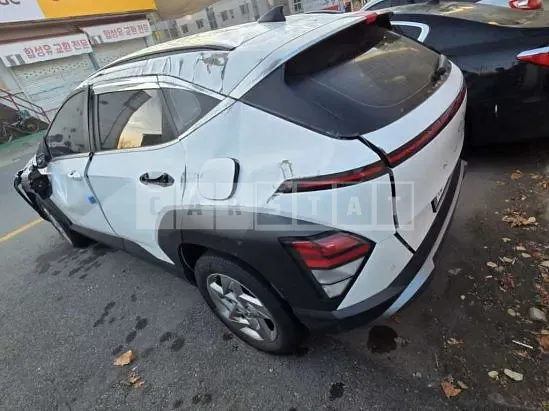 Photo 2 of 12: 2024 Hyundai Kona, VIN KMHHC813BRU092833 — Korean insurance auction