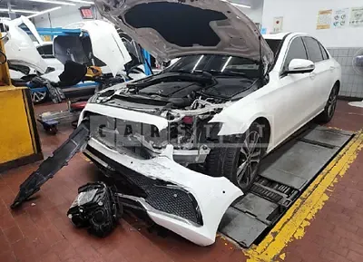 Photo 1 of 24: 2021 Mercedes-Benz E 350 4Matic, VIN W1KZF8GB3MA996072 — Korean insurance auction