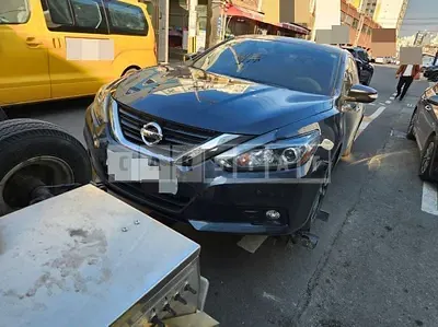 Photo 1 of 38: 2018 Nissan Altima 2.5, VIN 1N4AL3AP9JC150512 — Korean insurance auction