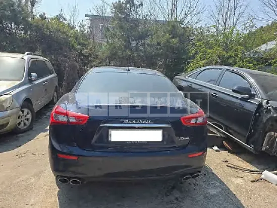 Photo 2 of 30: 2015 Maserati Ghibli Diesel — Korean insurance auction