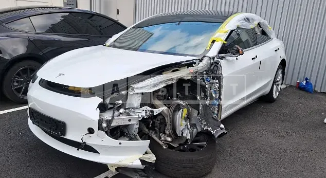 Photo 2 of 9: 2020 Tesla Model 3 Long Range, VIN 5YJ3E1EB8LF731411 — Korean insurance auction