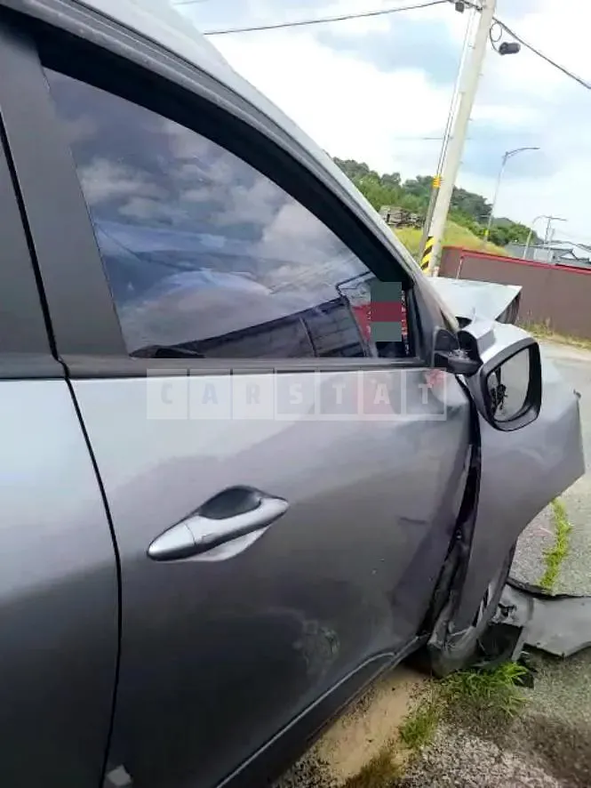Photo 2 of 14: 2015 Hyundai Tucson ix 4WD — Korean insurance auction