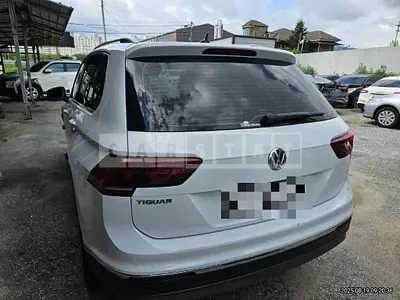 Photo 1 of 10: 2020 Volkswagen Tiguan 2.0 TDI — Korean insurance auction