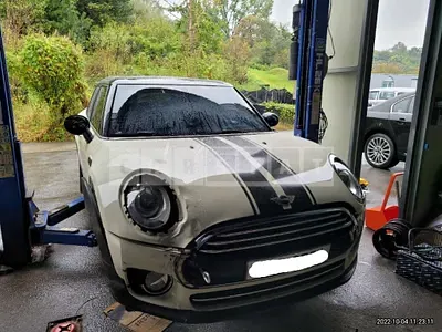 Photo 1 of 21: 2016 MINI Cooper D Clubman, VIN WMWLR9101G2B32849 — Korean insurance auction