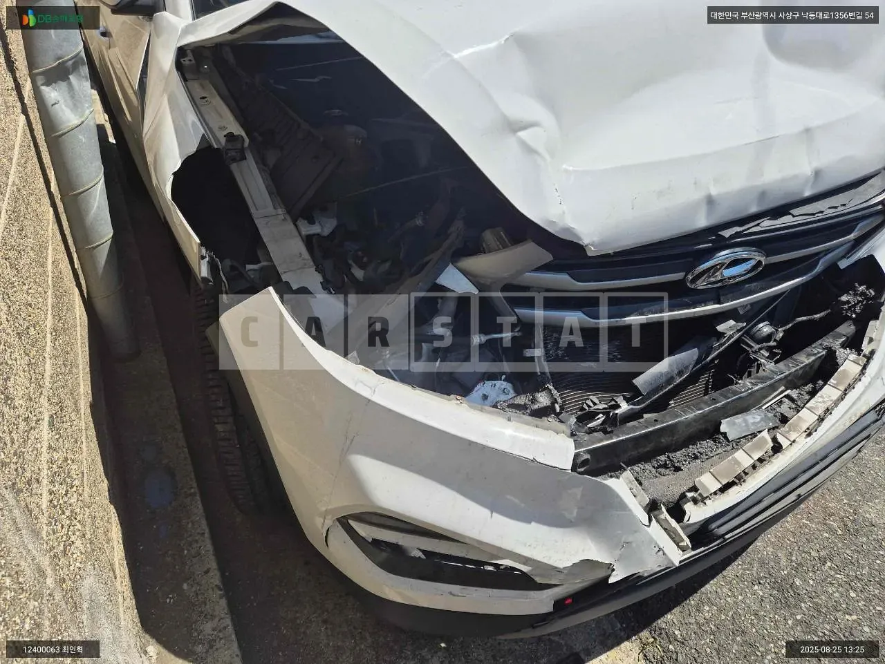 Photo 2 of 8: 2017 Hyundai Tucson, VIN KMHJ281ABJU507574 — Korean insurance auction