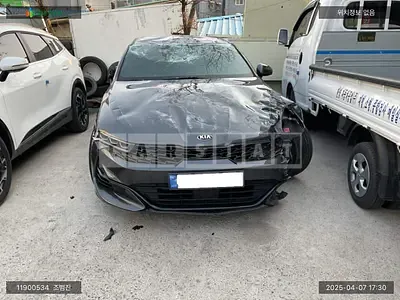 Photo 1 of 20: 2020 Kia K5, VIN KNAG3412BLA055438 — Korean insurance auction