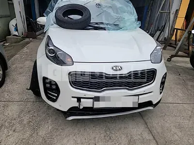 Photo 1 of 27: 2018 Kia Sportage 2.0 — Korean insurance auction