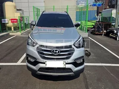 Photo 1 of 46: 2018 Hyundai Santa Fe — Korean insurance auction