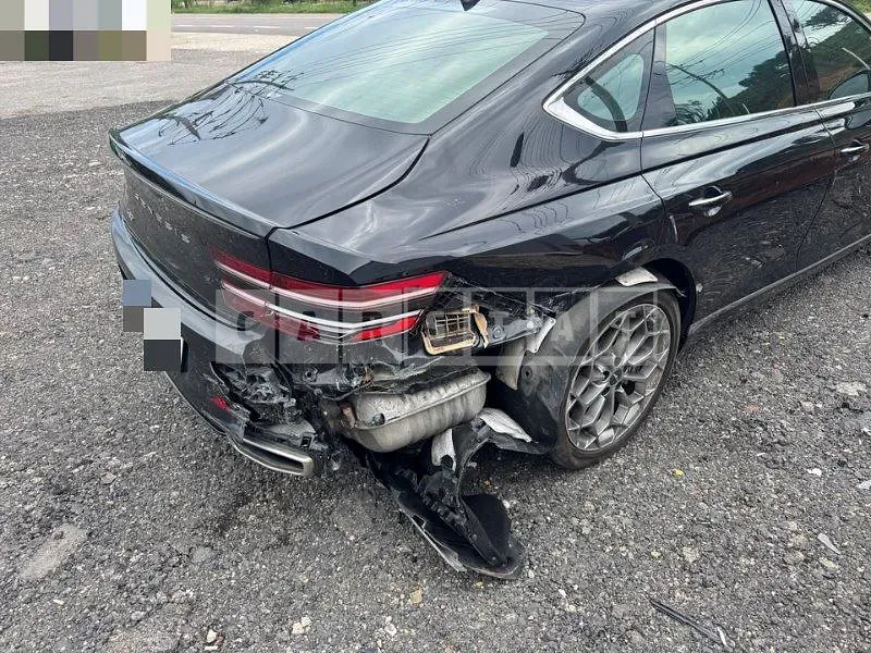 Photo 2 of 17: 2023 Genesis G80 — Korean insurance auction