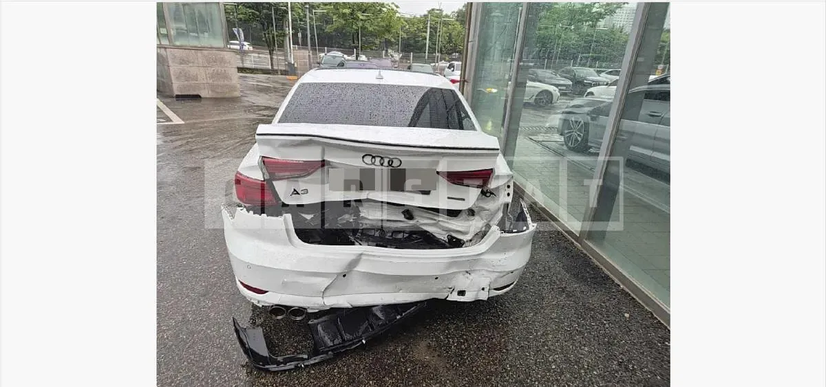 Photo 2 of 33: 2018 Audi A3 40 TFSI — Korean insurance auction