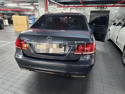 Photo 1 of 6: 2015 Mercedes-Benz E220 BlueTec — Korean insurance auction