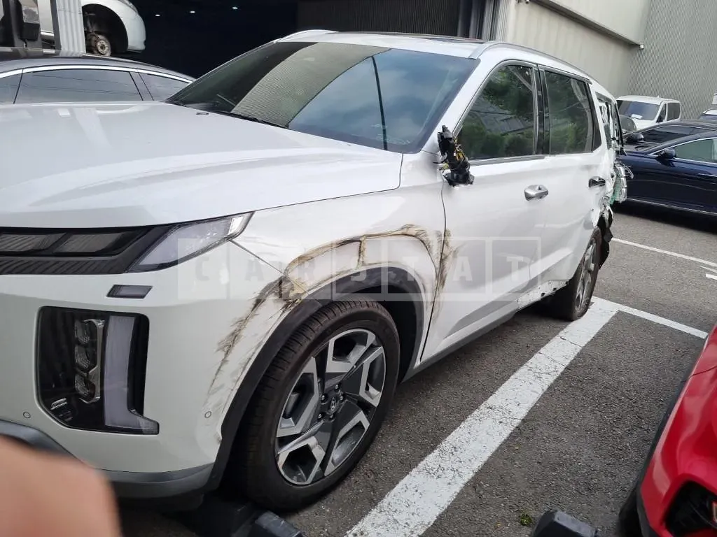 Photo 2 of 48: 2023 Hyundai Palisade, VIN KMHR281ABRU715921 — Korean insurance auction