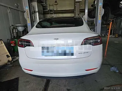 Photo 1 of 20: 2020 Tesla Model 3 Long Range — Korean insurance auction