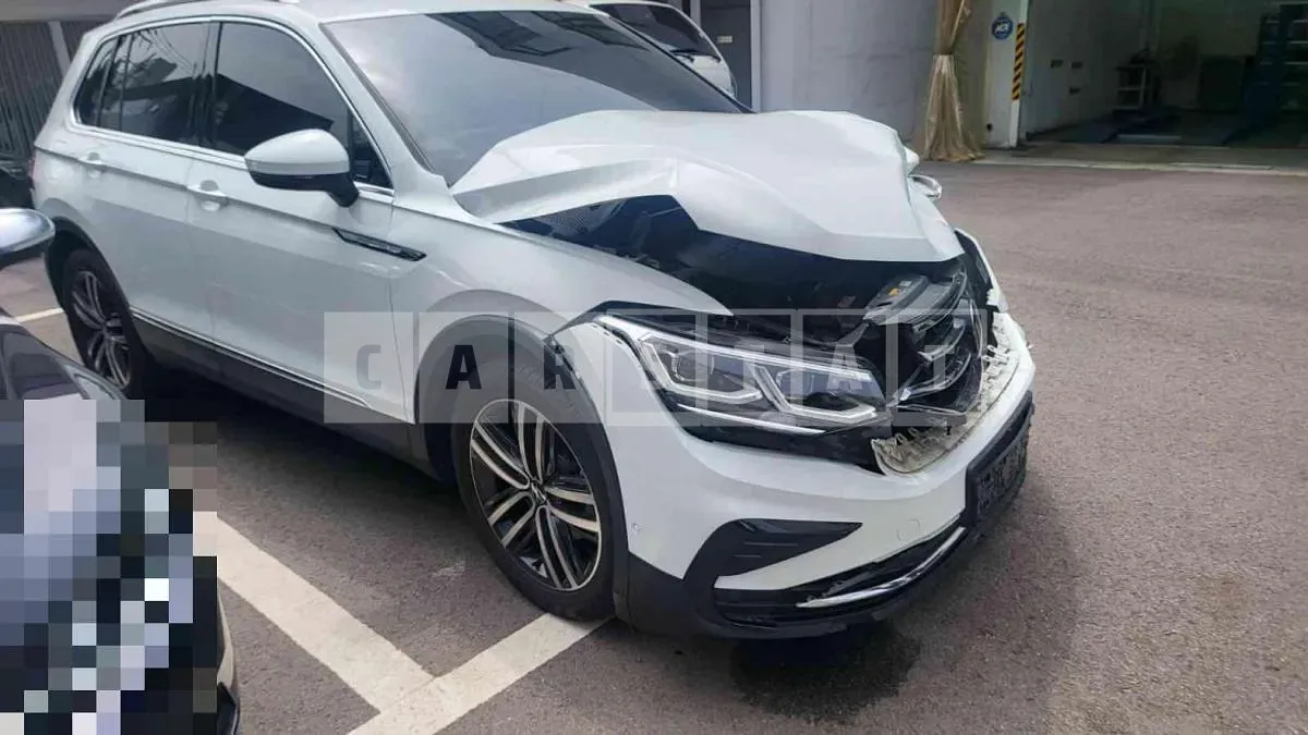Photo 2 of 13: 2022 Volkswagen Tiguan 2.0 TDI — Korean insurance auction