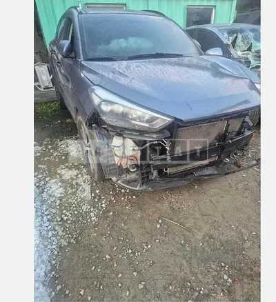 Photo 1 of 3: 2015 Hyundai Tucson TL — Korean insurance auction
