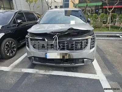 Photo 1 of 28: 2024 Kia Carnival Hybrid — Korean insurance auction