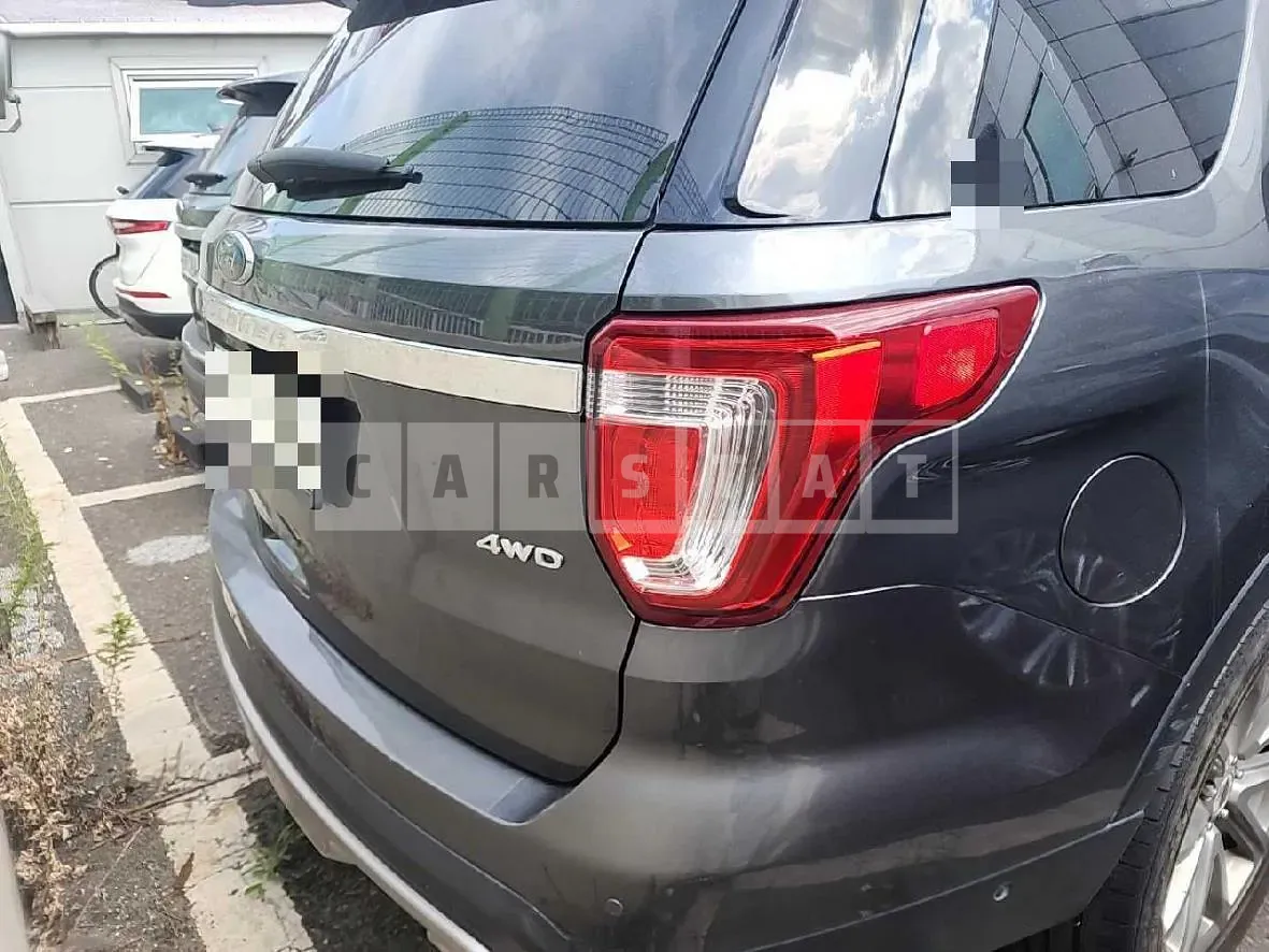 Photo 2 of 27: 2017 Ford Explorer — Korean insurance auction