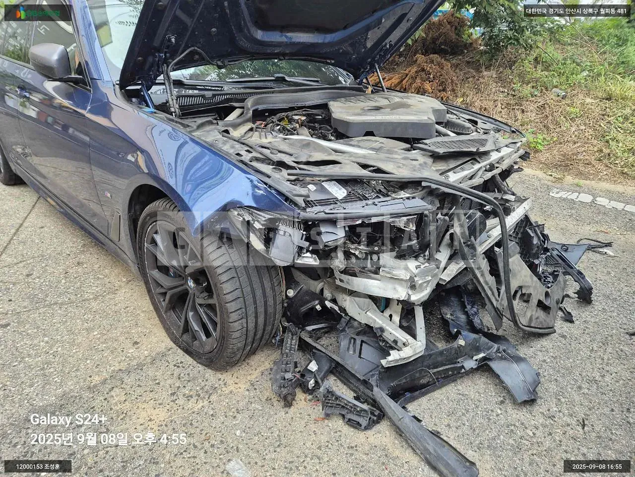 Photo 2 of 17: 2020 BMW 530i xDrive, VIN WBA31BJ0XMWW92708 — Korean insurance auction