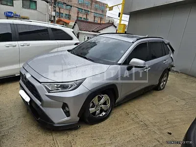Photo 1 of 26: 2021 Toyota RAV4 Hybrid, VIN JTMW2RFV9MD516738 — Korean insurance auction