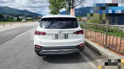 Photo 1 of 6: 2018 Hyundai Santa Fe TM 2.0 — Korean insurance auction