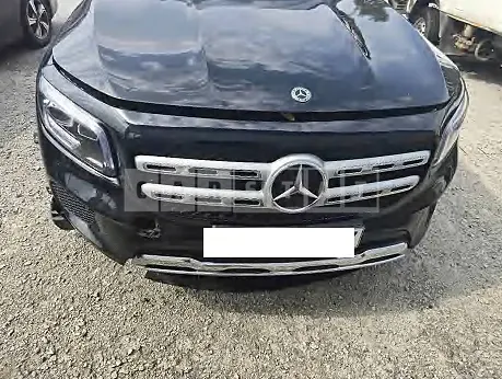 Photo 2 of 8: 2021 Mercedes-Benz GLB220 — Korean insurance auction