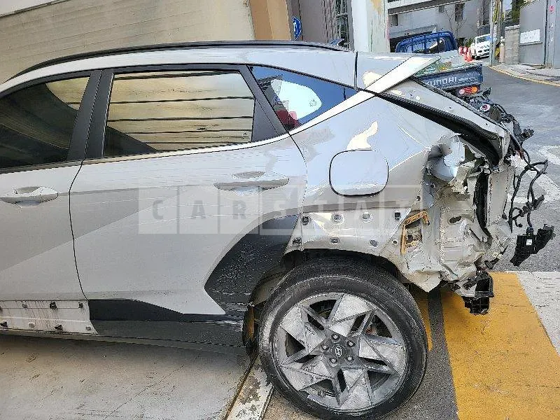 Photo 2 of 20: 2023 Hyundai Kona — Korean insurance auction