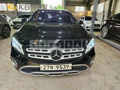 2019 Mercedes-Benz GLA220