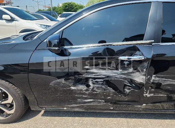 Photo 2 of 14: 2017 Honda Accord 2.4 — Korean insurance auction