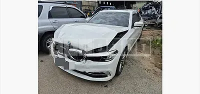 Photo 1 of 21: 2018 BMW 520i — Korean insurance auction