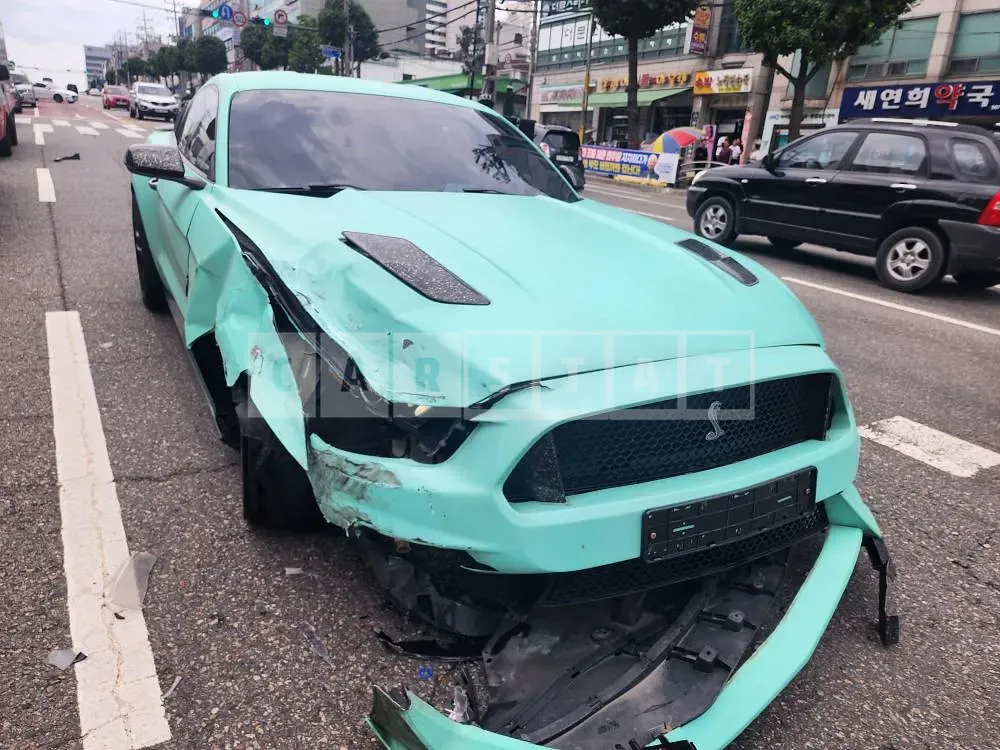 Photo 2 of 20: 2016 Ford Mustang GT 5.0 Coupe, VIN 1FA6P8CF6G5285861 — Korean insurance auction