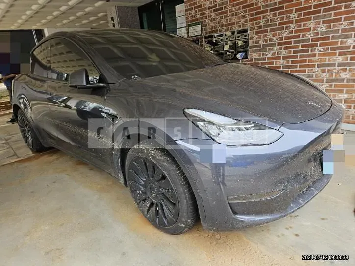 Photo 2 of 19: 2021 Tesla Model Y Long Range — Korean insurance auction