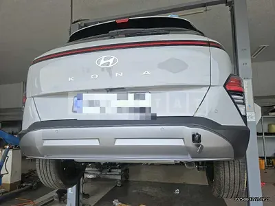 Photo 1 of 48: 2025 Hyundai Kona 1.6 — Korean insurance auction