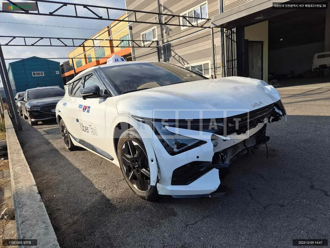 Photo 2 of 17: 2025 Kia EV6, VIN KNAC581CPSA626653 — Korean insurance auction