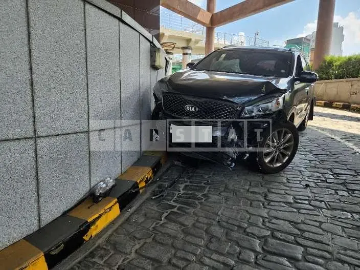 Photo 2 of 11: 2016 Kia Sorento — Korean insurance auction