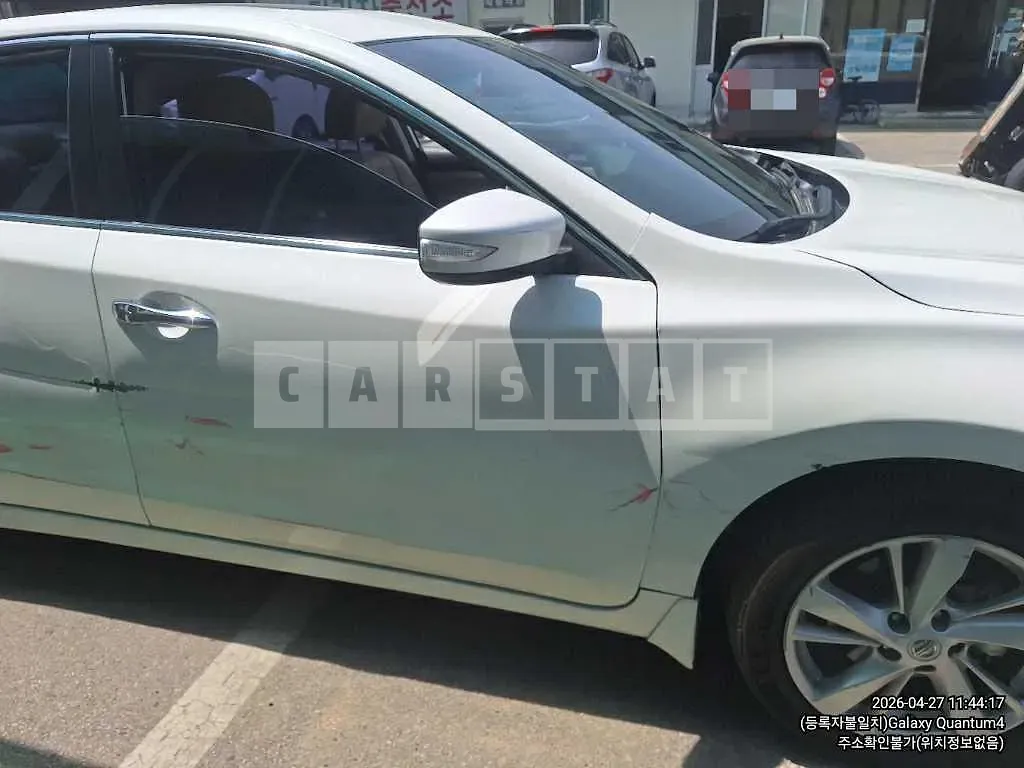 Photo 2 of 5: 2015 Nissan Altima 2.5 — Korean insurance auction