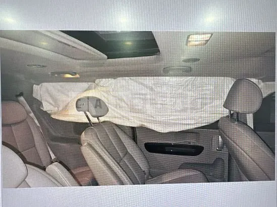 Photo 2 of 15: 2017 Kia Carnival, VIN KNAME81ABHS335012 — Korean insurance auction
