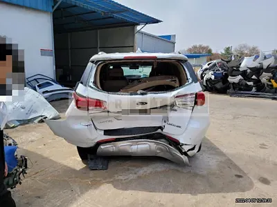 Photo 1 of 16: 2016 Kia Carnival Limousine 7-Seater, VIN KNAME811BGS240655 — Korean insurance auction