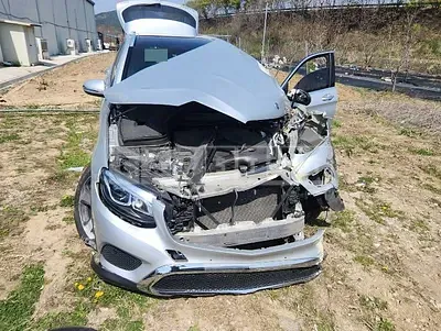 Photo 1 of 12: 2017 Mercedes-Benz GLC220 d 4Matic, VIN WDC0G0FB6HF286718 — Korean insurance auction