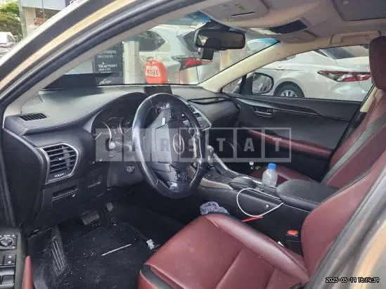 Photo 2 of 19: 2017 Lexus NX300h — Korean insurance auction