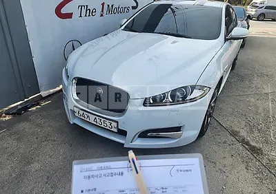 Photo 1 of 16: 2015 Jaguar XF 2.0 Gtdi, VIN SAJAA05S6FPU70286 — Korean insurance auction