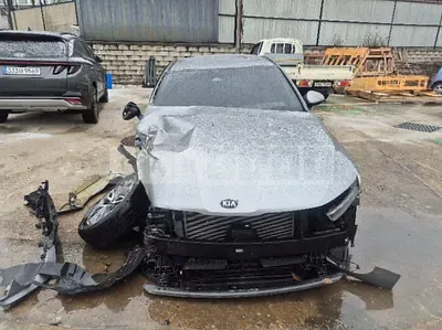 Photo 1 of 12: 2020 Kia K5, VIN KNAG241JBLA006142 — Korean insurance auction
