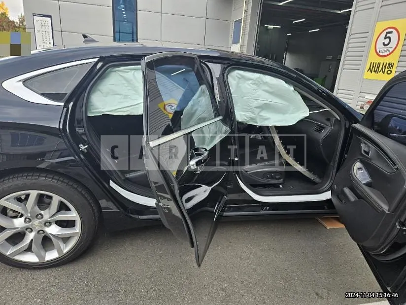 Photo 2 of 15: 2018 Chevrolet Impala 2.5 — Korean insurance auction