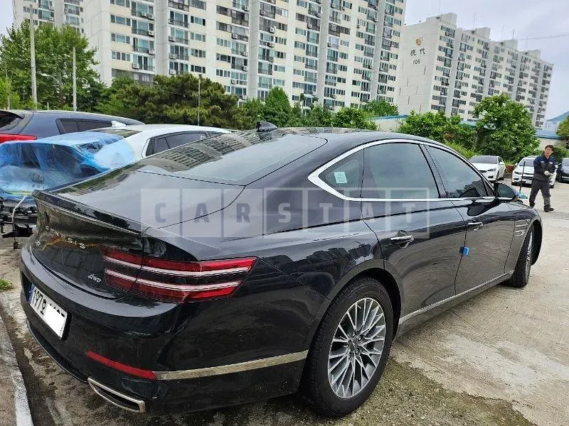 Photo 2 of 48: 2022 Genesis G80, VIN KMTGB41CDNU142722 — Korean insurance auction