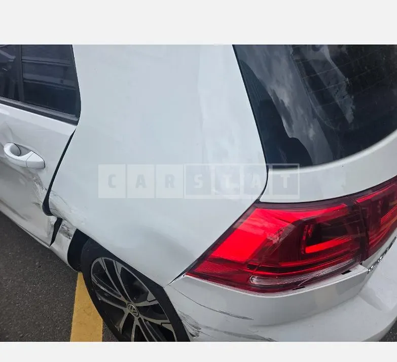 Photo 2 of 7: 2015 Volkswagen Golf 2.0 TDI BMT — Korean insurance auction