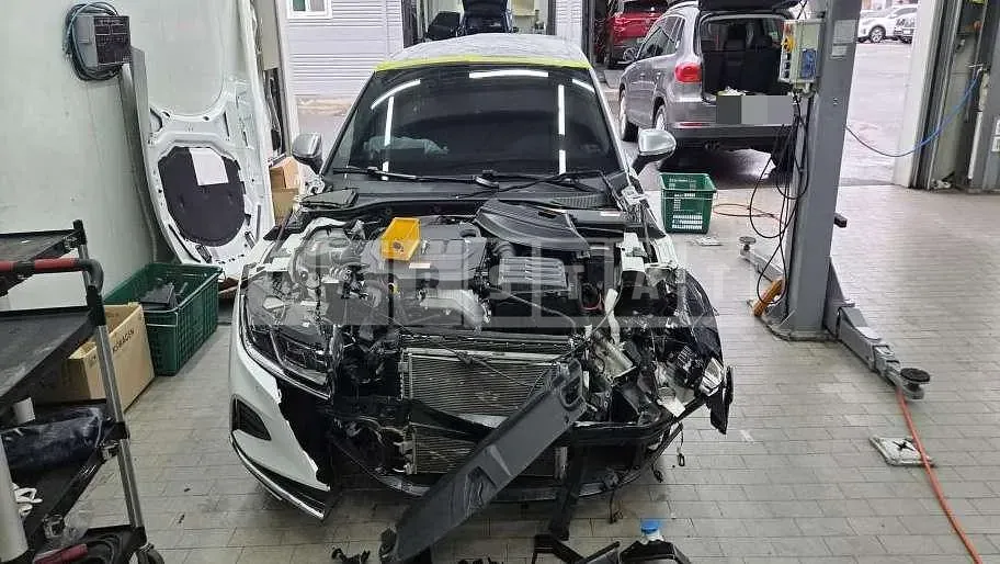 Photo 2 of 33: 2023 Volkswagen Atheon 2.0 TDI — Korean insurance auction