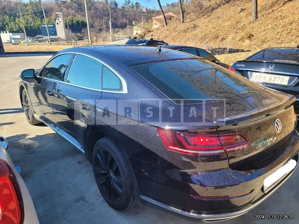 Photo 2 of 18: 2019 Volkswagen Arteon 2.0TDI, VIN WVWZZZ3HZKE021988 — Korean insurance auction