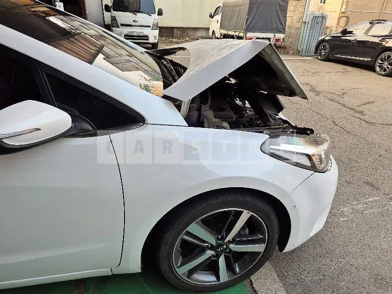 Photo 2 of 25: 2016 Kia Kz — Korean insurance auction