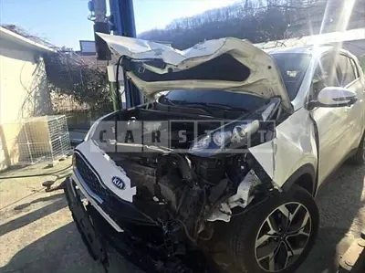 Photo 1 of 45: 2022 Kia Sportage — Korean insurance auction
