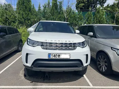 Photo 1 of 48: 2020 Land Rover Discovery SD4, VIN SALRA2BN7L2416489 — Korean insurance auction