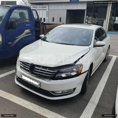 Photo 1 of 6: 2015 Volkswagen Passat 2.0 TDI, VIN 1VWZZZA3ZFC093513 — Korean insurance auction
